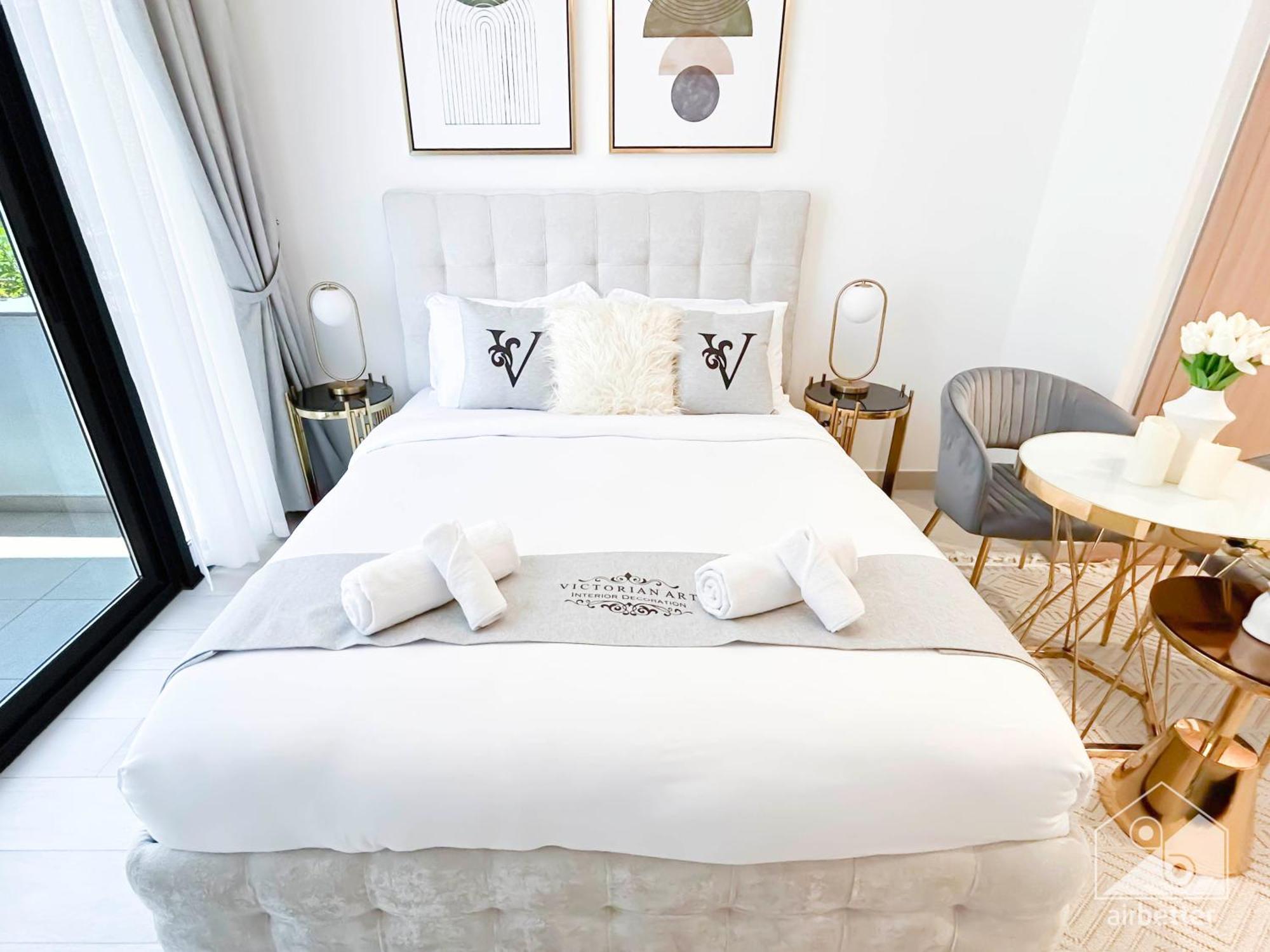 Charming Studio With Balcony In Azizi Riviera Dubai Luaran gambar